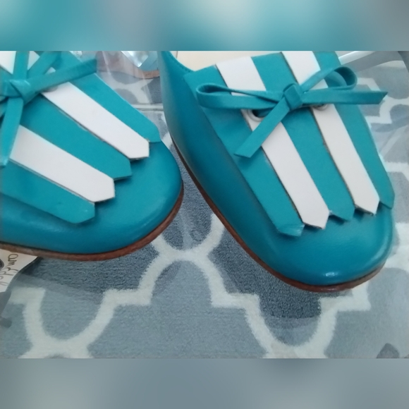 RARE!!! Salvatore Ferragamo Turqouise loafer NWOB - Picture 15 of 16